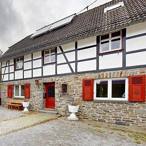 Huis "Holiday" met Vijf Slaapkamers